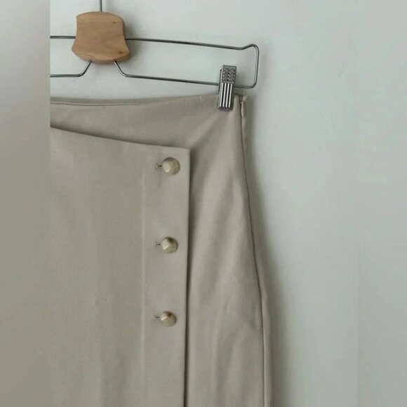 Aritzia Babaton Billy pencil skirt - Picture 4 of 13